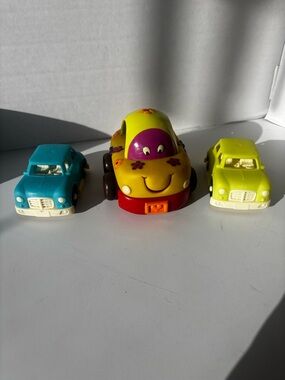 Just B You Wonder Wheels Preschool vehicles 3 toy cars 1 is pull-back